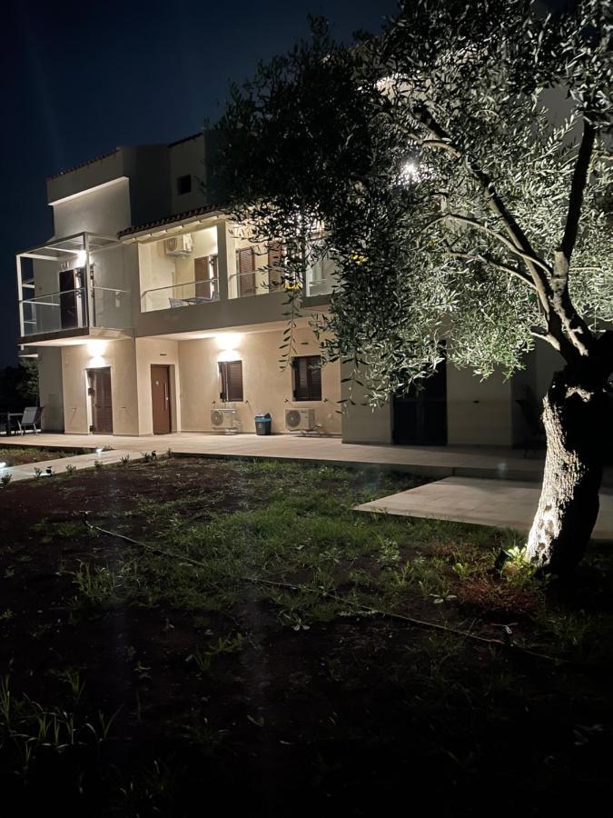 Villa Rodelia Рода Экстерьер фото